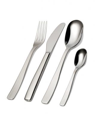 Nahaufnahme von Alessi Knifeforkspoon Besteck, 24-teiliges Set, Messer, Gabel, Esslöffel und Teelöffel.